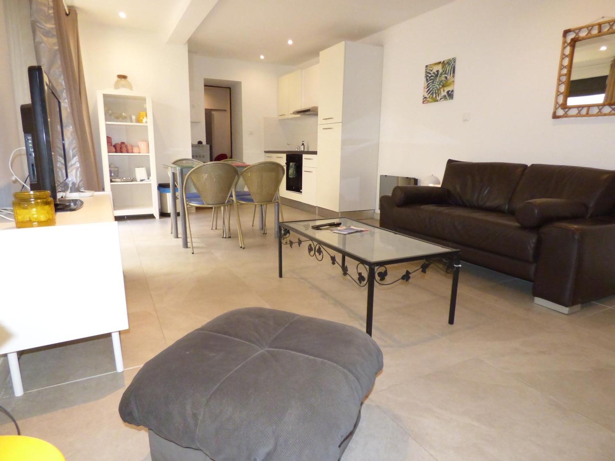 "Le Patio"-Meuble De Tourisme 3 Etoiles -Residence "Les Logis De Beziers"-Garage Optionnel-Coeur De Ville-Plages A 16Km ! Екстериор снимка